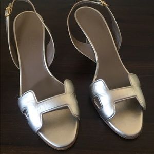 Hermès heels